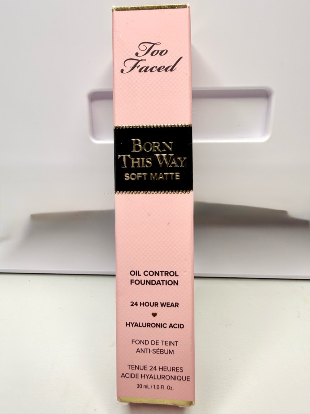 Too Faced Born This Way Soft Matte Oil Control Foundation - Pink Box